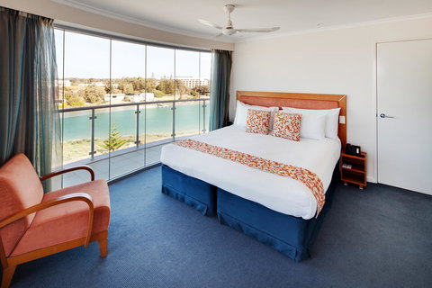 Seashells Mandurah - Kalgoorlie Accommodation 22