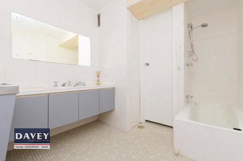 Apartment With A View - Kalgoorlie Accommodation 6