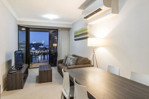 Dolphin Quay Apartments - Kalgoorlie Accommodation 19