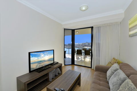 Dolphin Quay Apartments - Kalgoorlie Accommodation 2