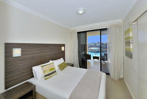 Dolphin Quay Apartments - Kalgoorlie Accommodation 1