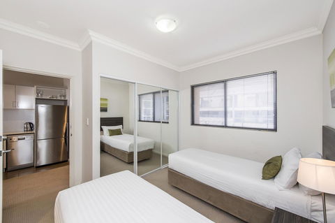 Dolphin Quay Apartments - Kalgoorlie Accommodation 43
