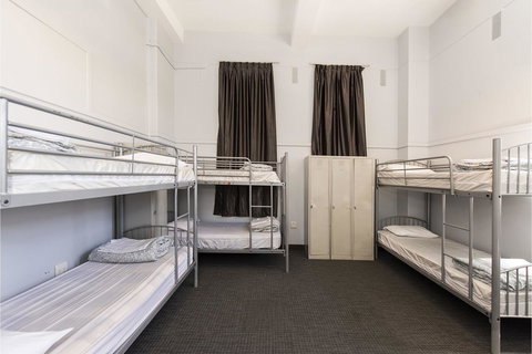 The Old Swan Barracks - Kalgoorlie Accommodation 26