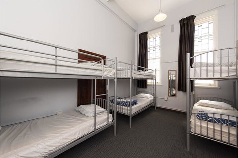 The Old Swan Barracks - Kalgoorlie Accommodation 29