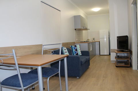 Mandurah Ocean Marina Chalets - Kalgoorlie Accommodation 6
