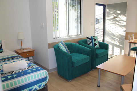 Mandurah Ocean Marina Chalets - Kalgoorlie Accommodation 33