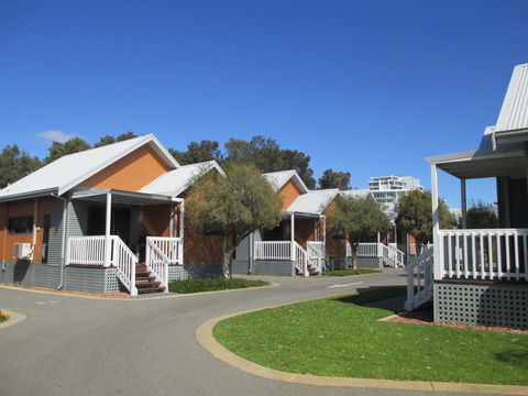 Mandurah Ocean Marina Chalets - Kalgoorlie Accommodation 37