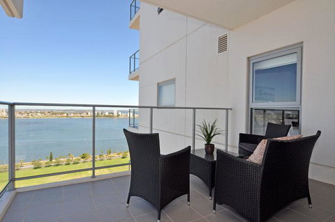 Astra Apartments Perth CBD - Kalgoorlie Accommodation 28