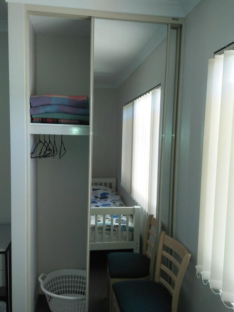 Near Train Station - Kalgoorlie Accommodation 6