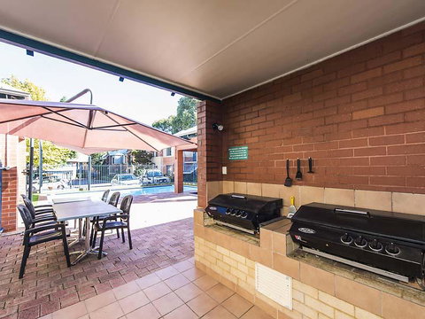 Subiaco Village 28 - Kalgoorlie Accommodation 23