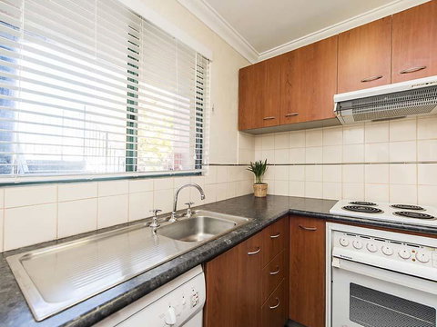 Subiaco Village 28 - Kalgoorlie Accommodation 14