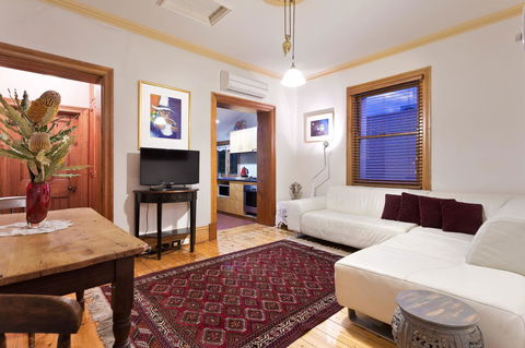 Annie's Victorian Terrace Accommodation Fremantle - Kalgoorlie Accommodation 29