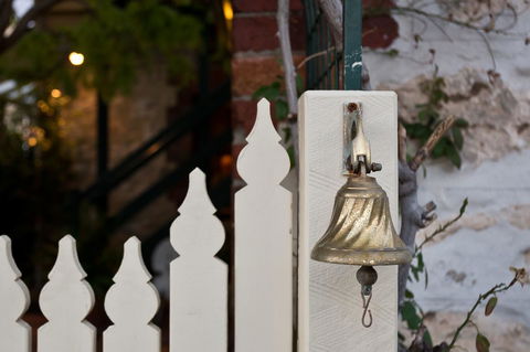 Annie's Victorian Terrace Accommodation Fremantle - Kalgoorlie Accommodation 9