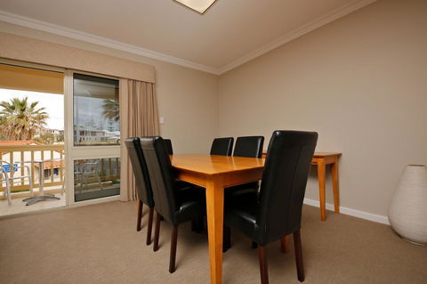 The Marina Hotel - Mindarie - Kalgoorlie Accommodation 11