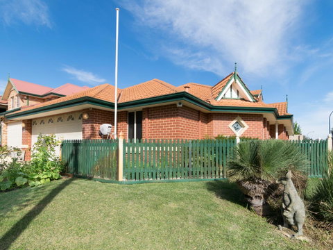 Ascot On Swan Bed & Breakfast - Kalgoorlie Accommodation 11