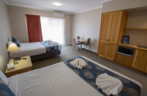 Esplanade Hotel Busselton - Kalgoorlie Accommodation 18