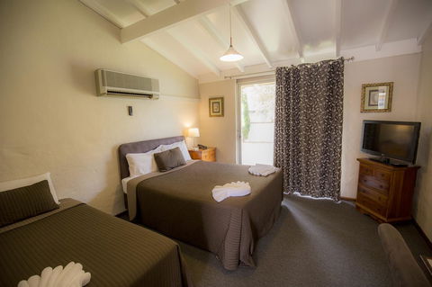 Esplanade Hotel Busselton - Kalgoorlie Accommodation 40