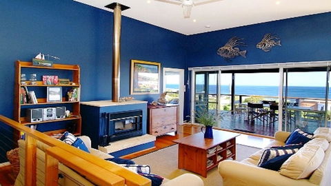 Tru Blu - Enjoy Sweeping 180 Degree Views Of Gracetown In This Modern Family Beach House - Kalgoorlie Accommodation 5