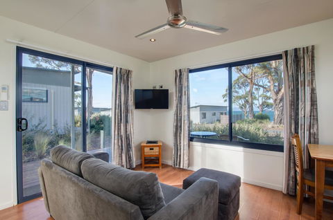 Swansea Beach Chalets - Kalgoorlie Accommodation 18