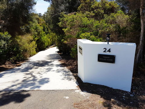 Tamar Solar Home - Kalgoorlie Accommodation 28