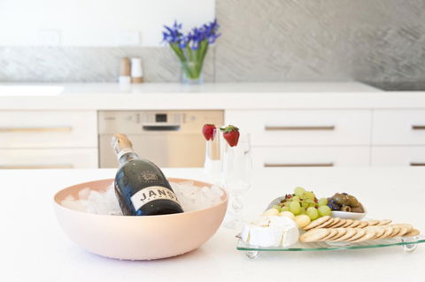 Sandy Bay Waterfront Home - Kalgoorlie Accommodation 28