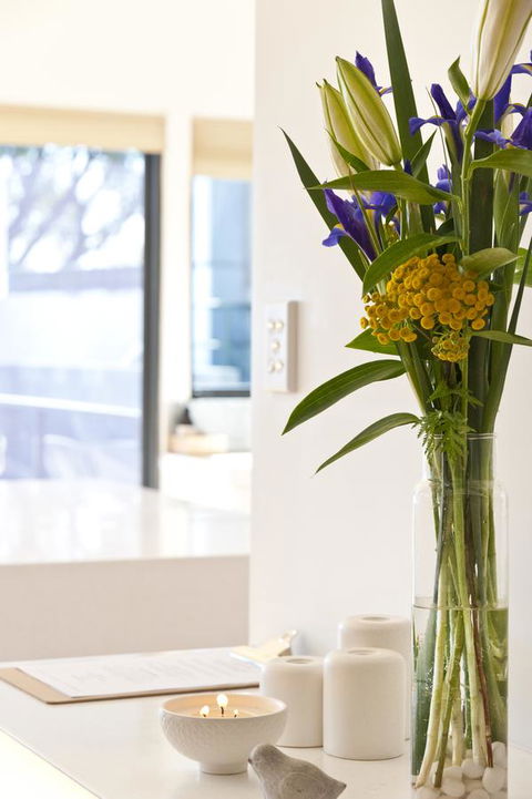 Sandy Bay Waterfront Home - Kalgoorlie Accommodation 12