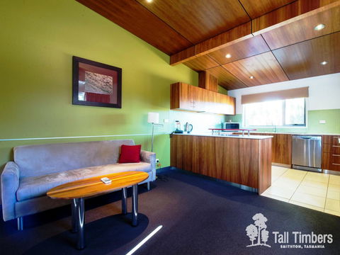 Tall Timbers Tasmania - Kalgoorlie Accommodation 18
