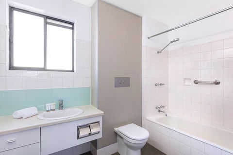 Best Western Plus Launceston - Kalgoorlie Accommodation 12
