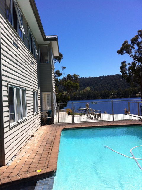 Anchorage Waterfront Retreat - Kalgoorlie Accommodation 25