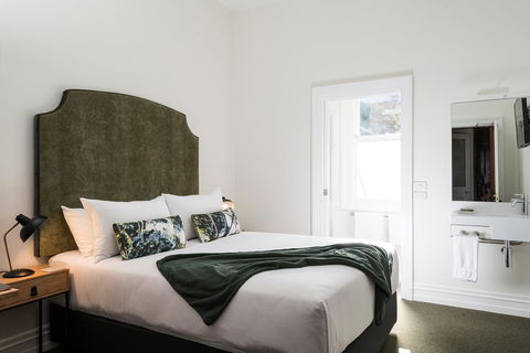 The Florance - Kalgoorlie Accommodation 36