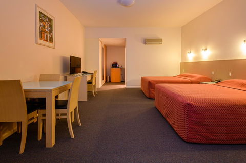 Mayfair Plaza Motel And Apartments - Kalgoorlie Accommodation 6