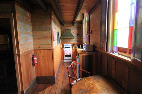 Kerrellie Cottages 2, 4 & 8 Reid Street - Kalgoorlie Accommodation 32