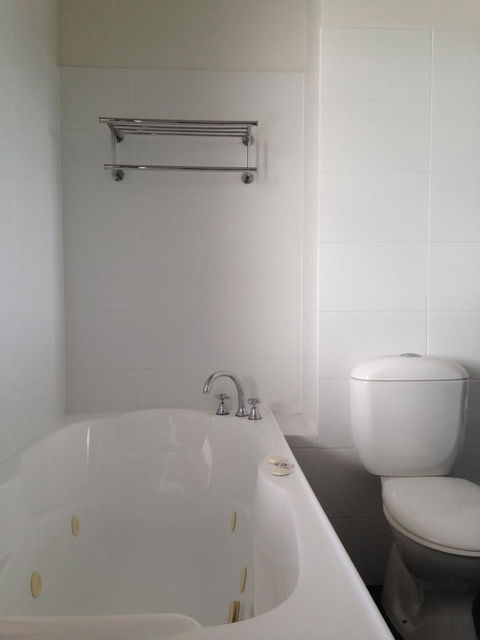 Auldington Hotel - Kalgoorlie Accommodation 44