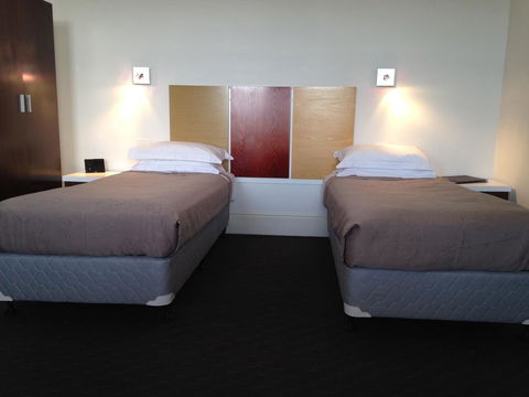 Auldington Hotel - Kalgoorlie Accommodation 22