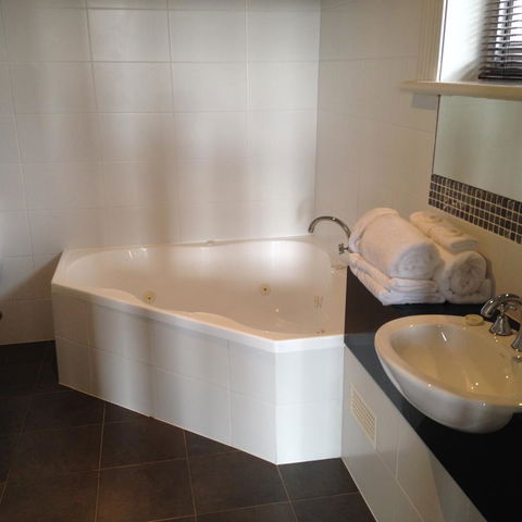 Auldington Hotel - Kalgoorlie Accommodation 20