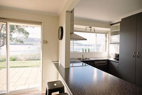 The Holiday Home People - Kalgoorlie Accommodation 6