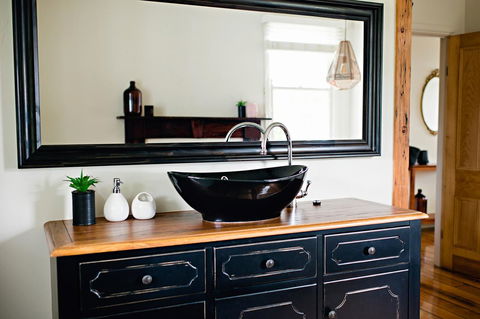 The Holiday Home People - Kalgoorlie Accommodation 30