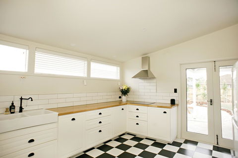 The Holiday Home People - Kalgoorlie Accommodation 20