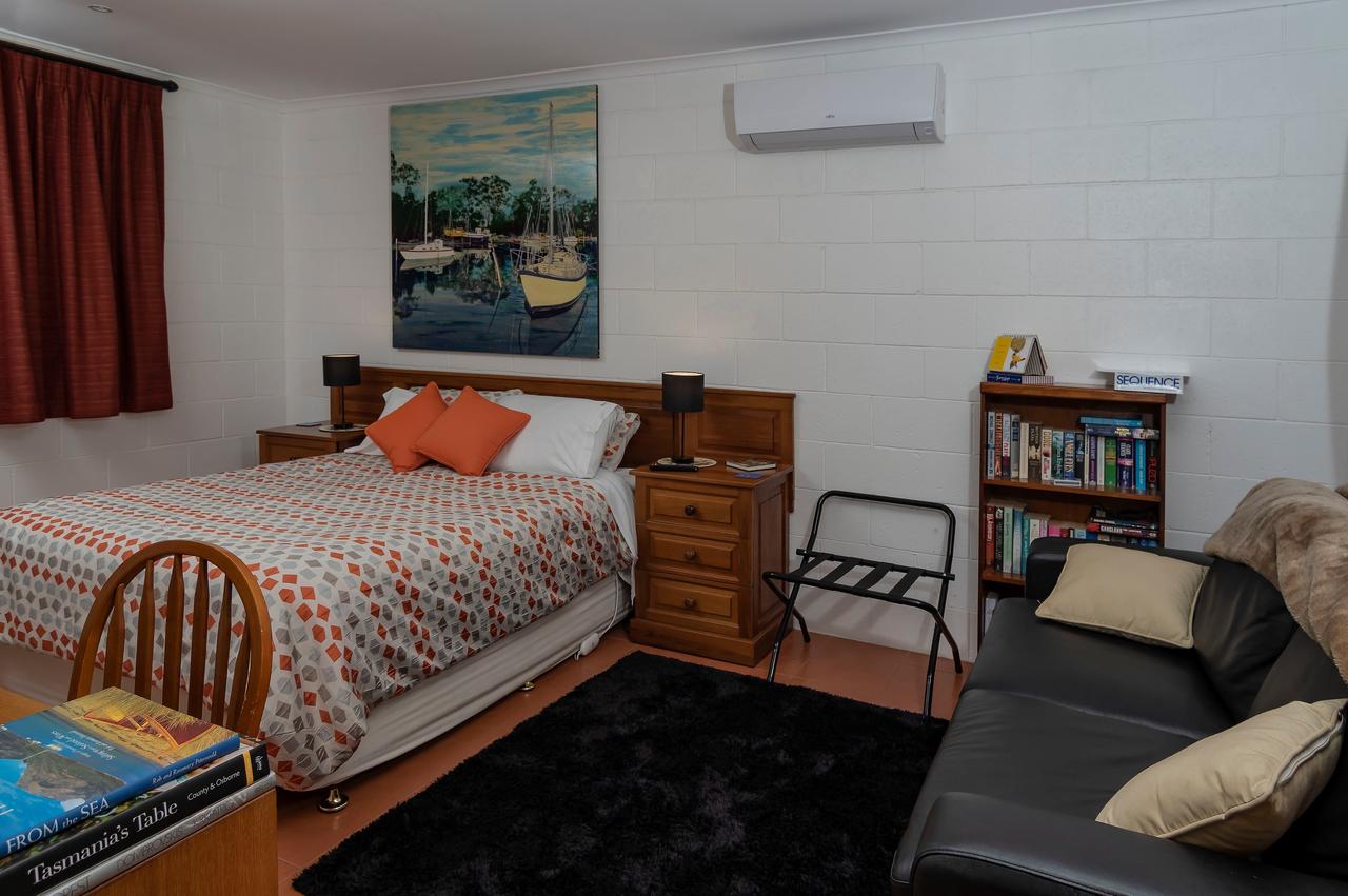 Port Sorell TAS Kalgoorlie Accommodation