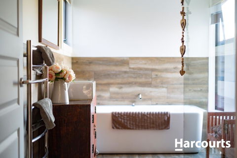 The WeareHouse In Deloraine - Kalgoorlie Accommodation 7