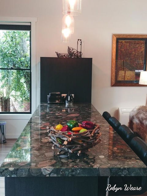 The WeareHouse In Deloraine - Kalgoorlie Accommodation 25