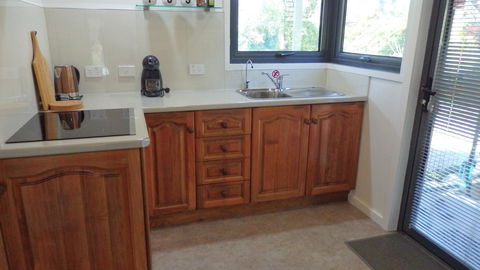 Karoola Cottage Self Contained - Kalgoorlie Accommodation 5
