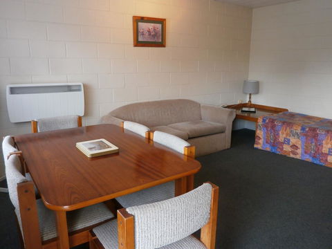 Aberdeen Court Apartments - Kalgoorlie Accommodation 2