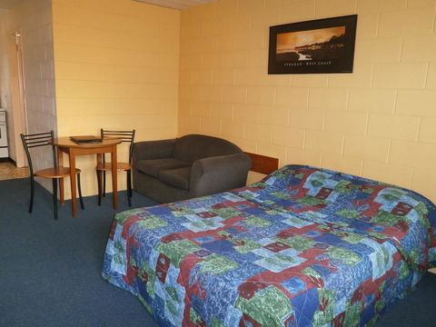 Aberdeen Court Apartments - Kalgoorlie Accommodation 1