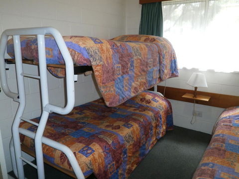 Aberdeen Court Apartments - Kalgoorlie Accommodation 13