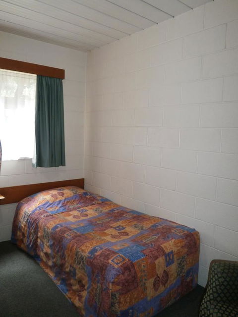 Aberdeen Court Apartments - Kalgoorlie Accommodation 32