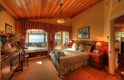 Island View Spa Cottage - Kalgoorlie Accommodation 2