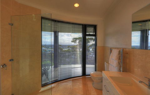 Sheer Pleasure Accommodation - Kalgoorlie Accommodation 2