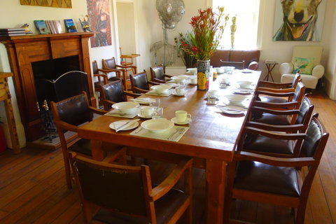 Cleburne Homestead - Kalgoorlie Accommodation 5