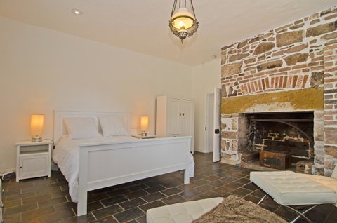 Cleburne Homestead - Kalgoorlie Accommodation 18
